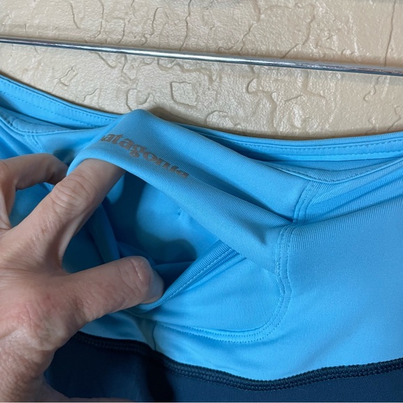 Patagonia Navy Light Blue Tennis Golf Skirt Skort Built In Shorts Size Large - Picture 6 of 7
